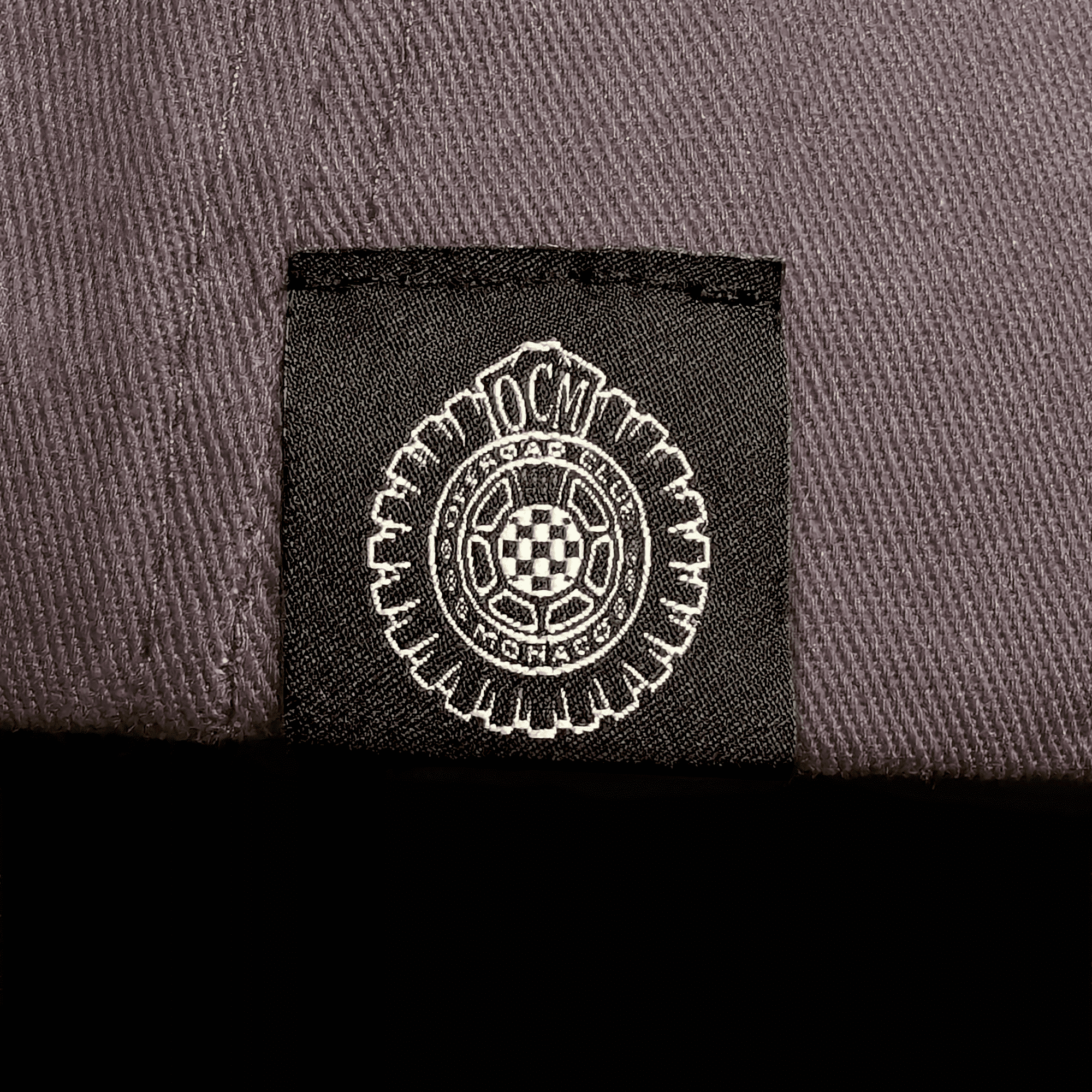 Cappellino antracite con patches oro intercambiabile - immagine 9